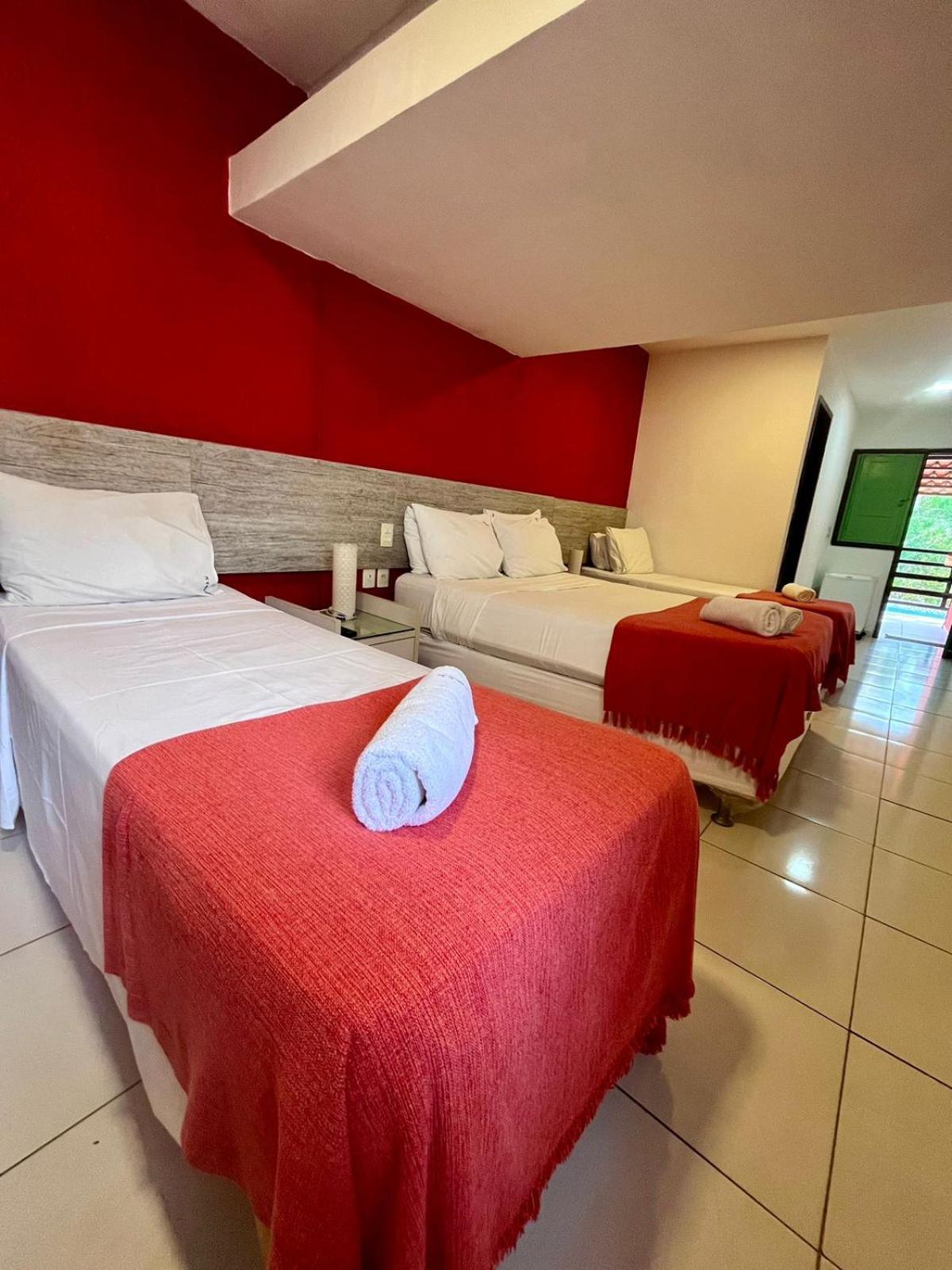Chales Praias Do Sul Guest house 2*