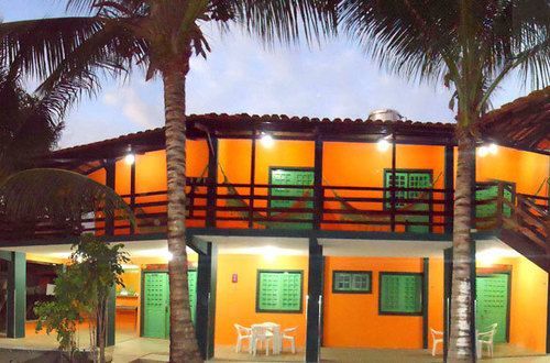Guest house Chales Praias Do Sul 2*