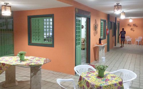 Guest house Chales Praias Do Sul